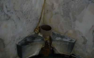 飲める温泉。ロビーに飲泉処が設けてあります。写真は、古式風呂「一乃湯」の飲泉口。